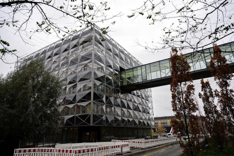 Regeringen lover universitet rabat på husleje til skandalebyggeri
