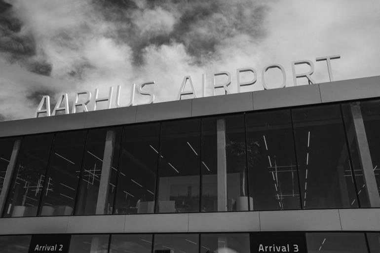 Dansk selskab med amerikanske ejere vil købe Aarhus Airport