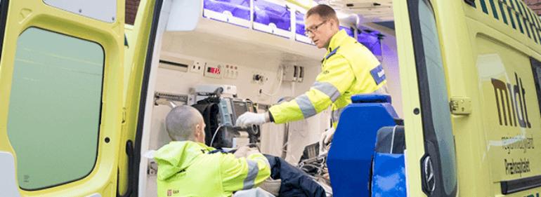 Region Midt vil drive ambulancer selv for at ruste sig til 2020-udbud