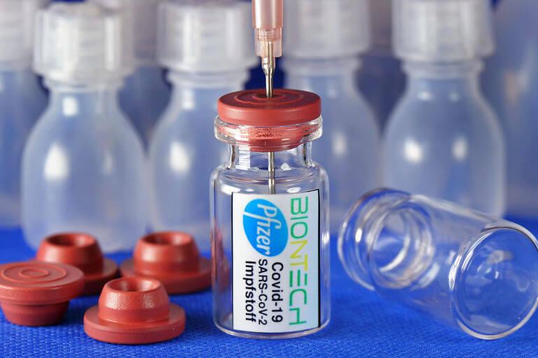 Danmark får 3,9 millioner ekstra doser Pfizer-vaccine