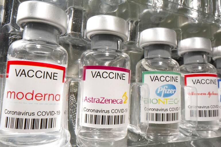 Analysefirma kalder dansk vaccineplan overoptimistisk