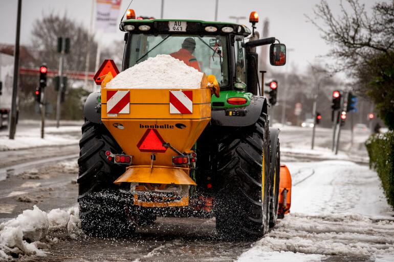Staten presser vognmænd til at bryde reglerne i udbud om vintertjenester