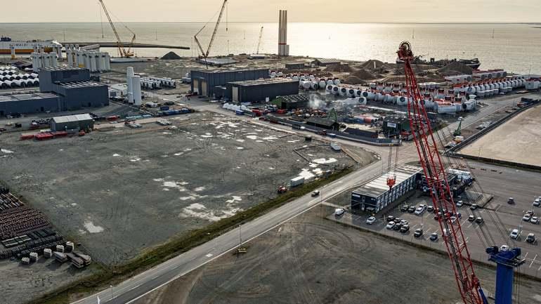 Esbjerg Havn bygger ny kæmpe hal til havvind