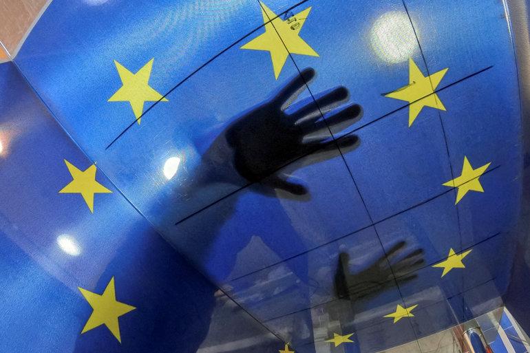 EU-aftale skal modvirke slaveri og forurening i værdikæder